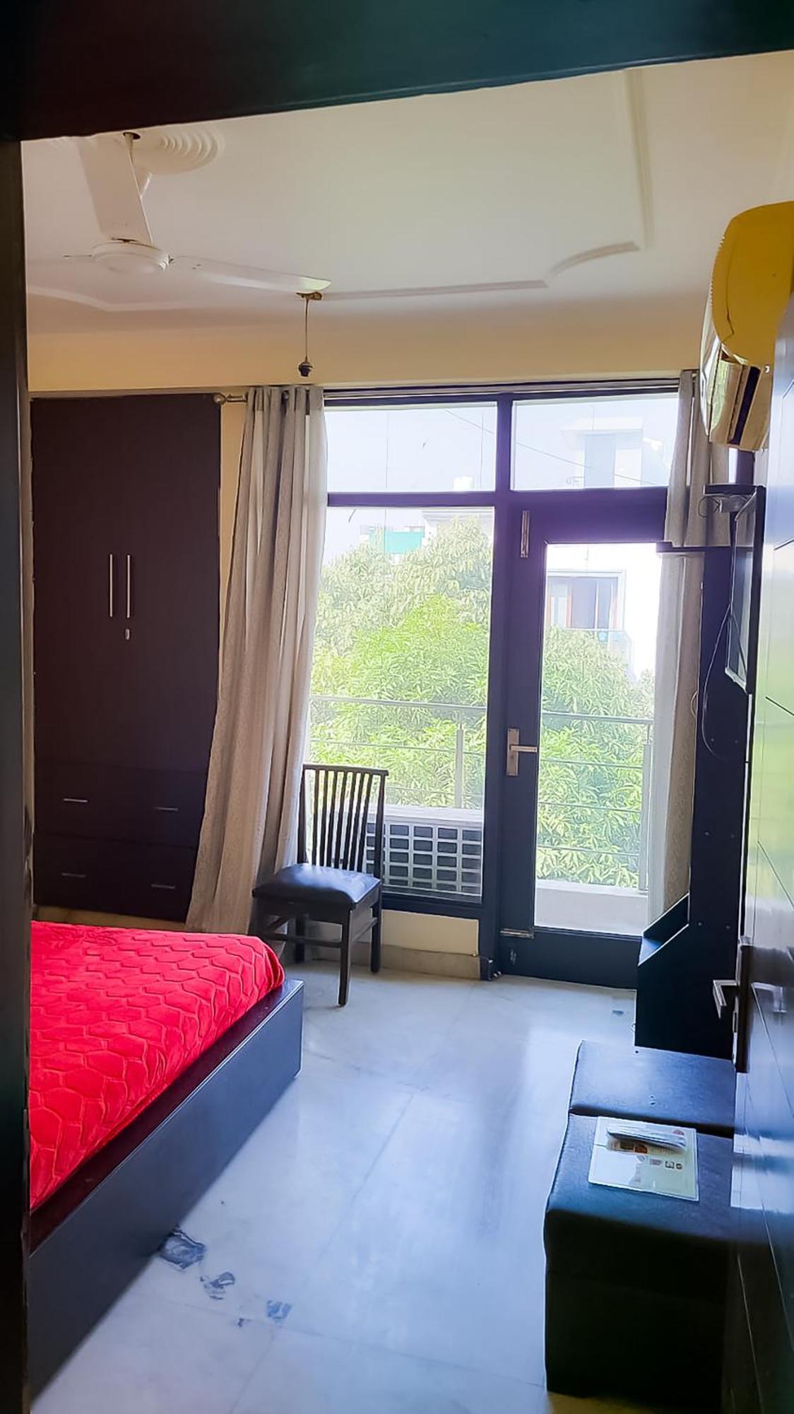 Deluxe Room In Cr Park Ню Делхи Екстериор снимка