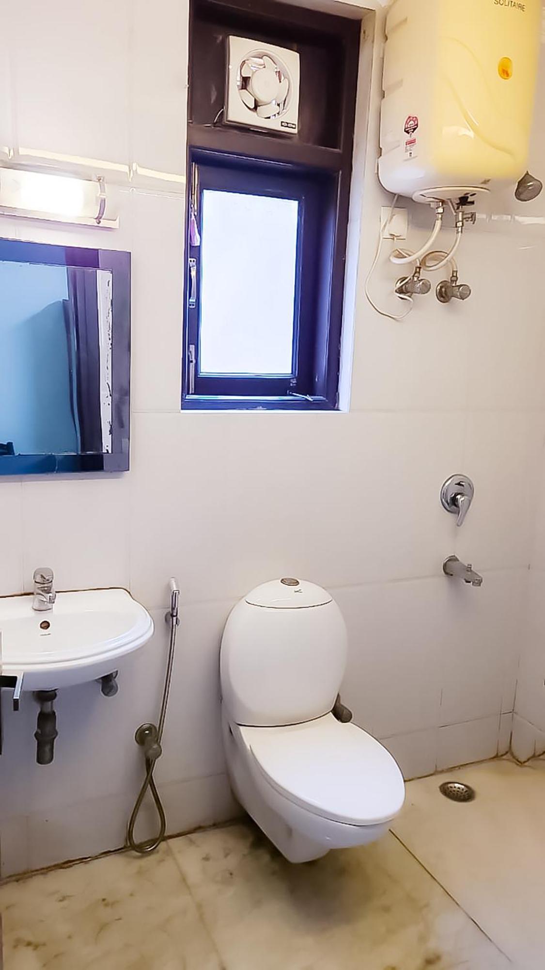 Deluxe Room In Cr Park Ню Делхи Екстериор снимка